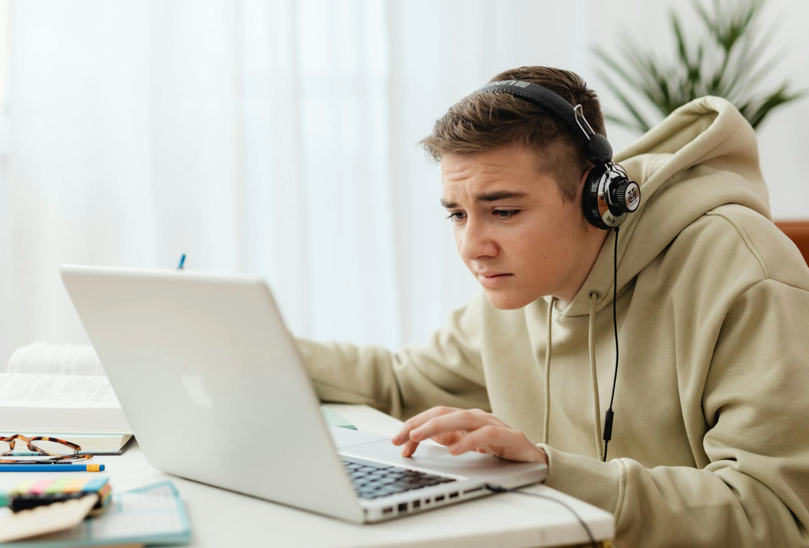 ABA therapy for teens North Carolina, autism therapy teenagers NC, ABA therapy adolescents Charlotte NC, teen autism support Raleigh NC, ABA therapy older kids North Carolina, autism behavior support teens Greensboro NC, in-home ABA therapy teens North Carolina
